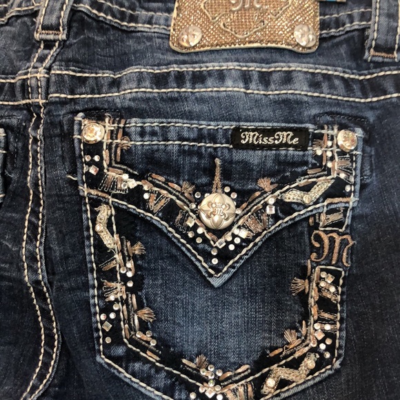 Miss Me Mid Rise Skinny Jeans Size 27 - Picture 5 of 12